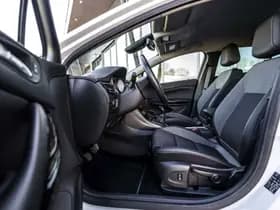 Opel Astra thumbnail 11