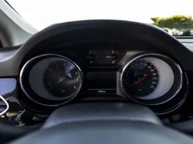 Opel Astra thumbnail 10