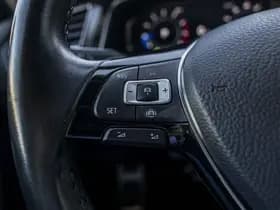 Volkswagen Tiguan thumbnail 35