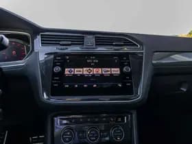 Volkswagen Tiguan thumbnail 72