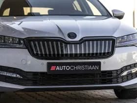 Škoda Superb thumbnail 14