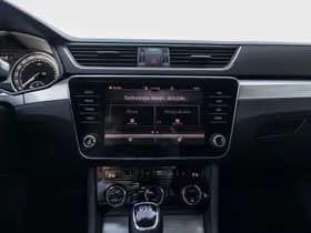Škoda Superb thumbnail 33
