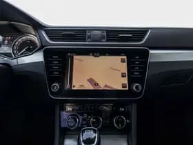 Škoda Superb thumbnail 35
