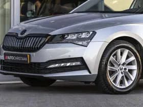 Škoda Superb thumbnail 50