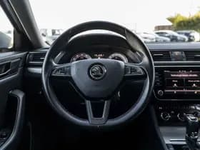 Škoda Superb thumbnail 58