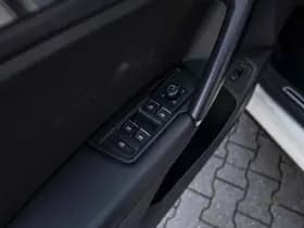 Volkswagen Tiguan thumbnail 24