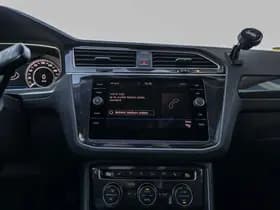 Volkswagen Tiguan thumbnail 29