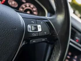 Volkswagen Tiguan thumbnail 36