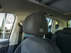 Volkswagen Tiguan thumbnail 54