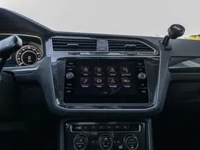 Volkswagen Tiguan thumbnail 73