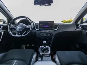 Kia Ceed thumbnail 70