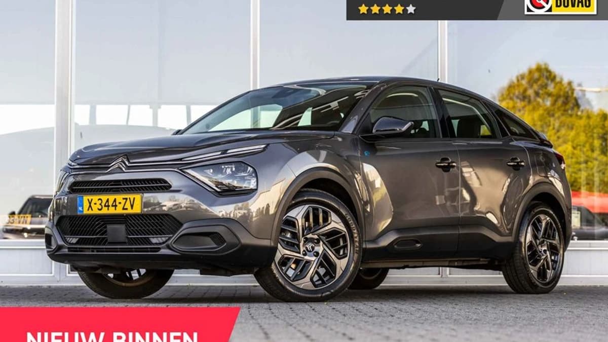 Citroën E C4 — foto 1