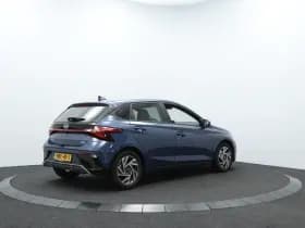 Hyundai i20 thumbnail 2