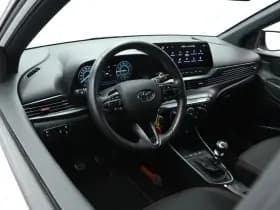 Hyundai i20 thumbnail 4