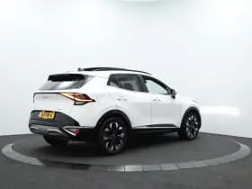 Kia Sportage thumbnail 2