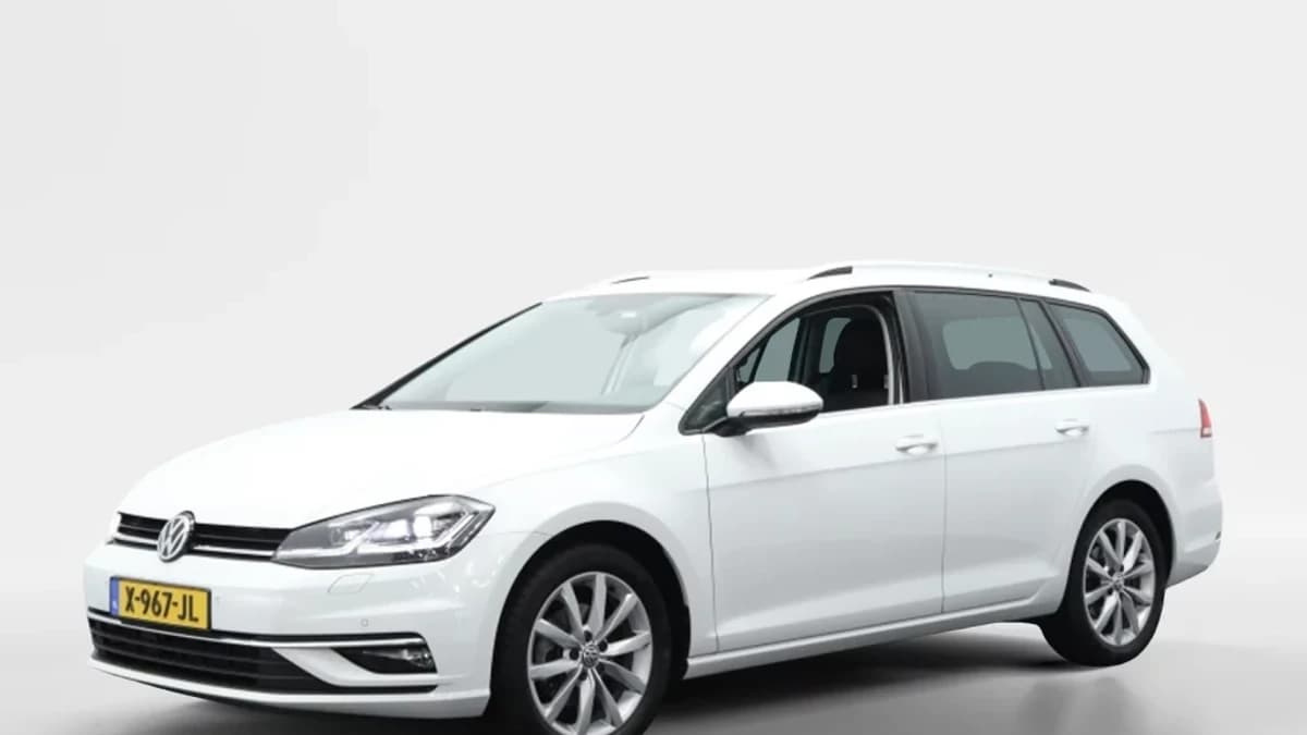 Volkswagen Golf — foto 1