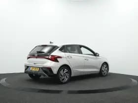 Hyundai i20 thumbnail 2