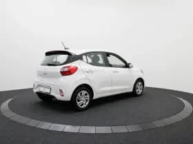 Hyundai i10 thumbnail 2