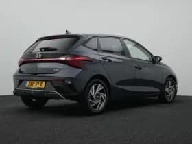Hyundai i20 thumbnail 2