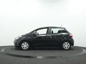 Toyota Yaris thumbnail 7