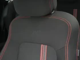 Hyundai i20 thumbnail 10