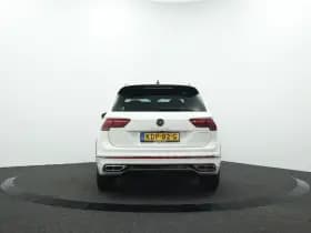 Volkswagen Tiguan thumbnail 10