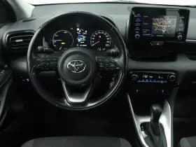 Toyota Yaris thumbnail 3