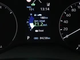 Toyota Yaris thumbnail 4