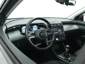 Hyundai Tucson thumbnail 3