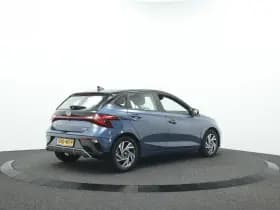 Hyundai i20 thumbnail 2