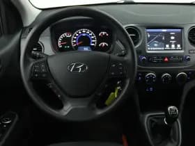 Hyundai i10 thumbnail 3