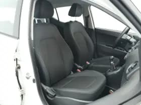 Hyundai i10 thumbnail 10