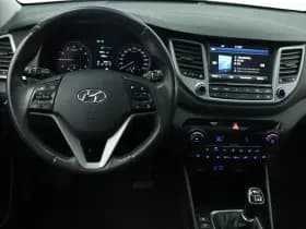 Hyundai Tucson thumbnail 4