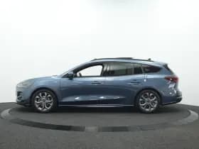 Ford Focus thumbnail 7