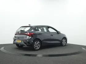 Hyundai i20 thumbnail 2