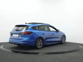 Ford Focus thumbnail 2