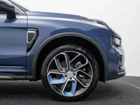 Lynk & Co 01 thumbnail 6