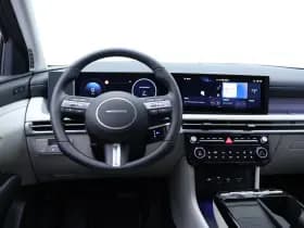 Hyundai Tucson thumbnail 3