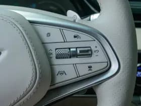 Genesis GV70 thumbnail 31