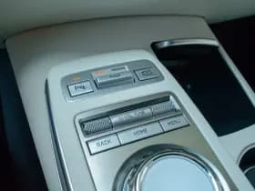 Genesis GV70 thumbnail 41