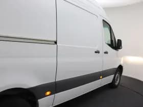 Mercedes-Benz Sprinter thumbnail 20
