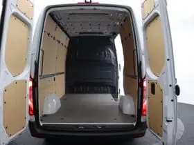 Mercedes-Benz Sprinter thumbnail 23