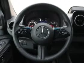 Mercedes-Benz Sprinter thumbnail 28
