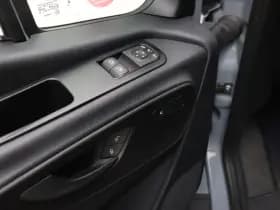 Mercedes-Benz Sprinter thumbnail 25