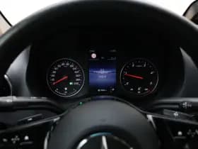 Mercedes-Benz Sprinter thumbnail 31