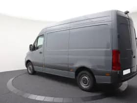Mercedes-Benz Sprinter thumbnail 8