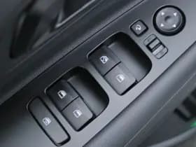 Hyundai i20 thumbnail 21