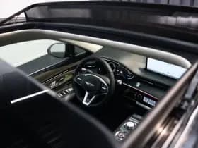 Genesis GV70 thumbnail 14