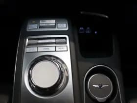 Genesis GV70 thumbnail 40