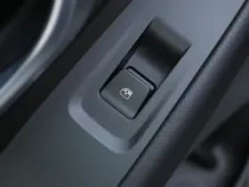 Hyundai i30 thumbnail 17